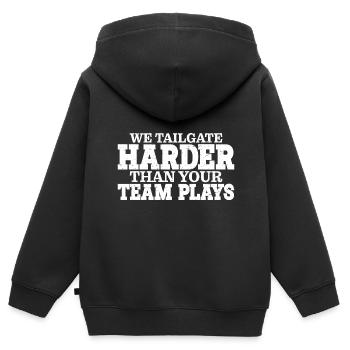 We Tailgate Harder Than Your Team Plays 3 - Kinder Premium Organic Zip Hoodie - Schwarz - Hinten - AI Model Kid Male (0cm)
