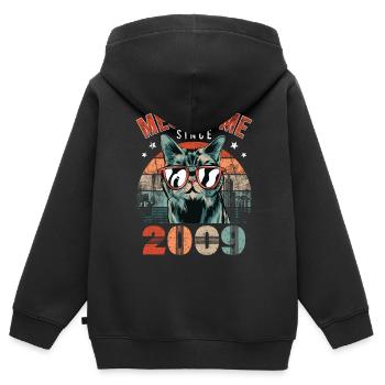 Meowsome 2009 Année de naissance 2009 Anniversaire du chat - Sweat Premium à capuche zippé enfant bio - noir - Dos - AI Model Kid Male (0cm)