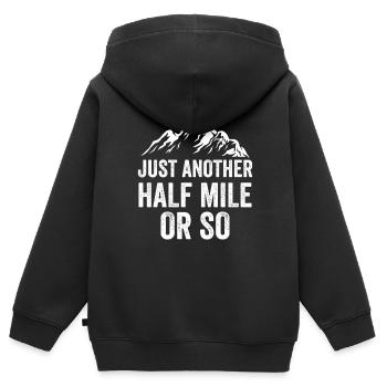 Nur Noch Eine Halbe Meile Oder So Wanderung - Kinder Premium Organic Zip Hoodie - Schwarz - Hinten - AI Model Kid Male (0cm)