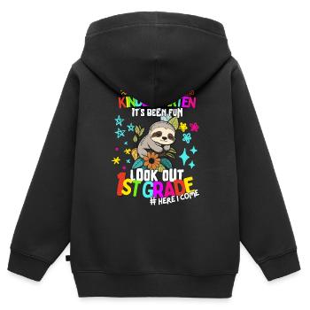 Sloth Tschüss Kindergarten: Einschulung 1. Klasse - Kinder Premium Organic Zip Hoodie - Schwarz - Hinten - AI Model Kid Male (0cm)