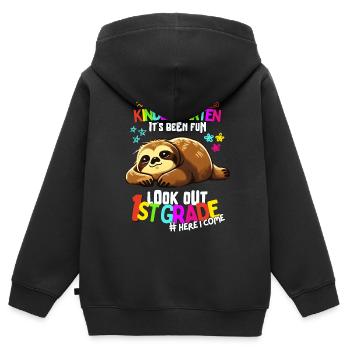 Sloth Tschüss Kindergarten: Einschulung 1. Klasse - Kinder Premium Organic Zip Hoodie - Schwarz - Hinten - AI Model Kid Male (0cm)