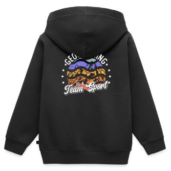 Geocaching ist ein Mannschaftssport - Geocaching - Kinder Premium Organic Zip Hoodie - Schwarz - Hinten - AI Model Kid Male (0cm)