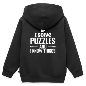 Ich löse Rätsel und weiß Dinge - Kinder Premium Organic Zip Hoodie - Schwarz - Hinten - AI Model Kid Male (0cm)