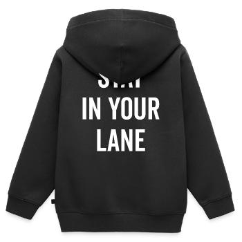 Bleiben Sie in Ihrer Spur - Kinder Premium Organic Zip Hoodie - Schwarz - Hinten - AI Model Kid Male (0cm)
