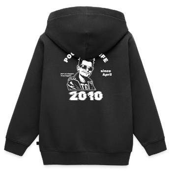 16. Geburtstag Pogo for life since 04/2010 - Kinder Premium Organic Zip Hoodie - Schwarz - Hinten - AI Model Kid Male (0cm)