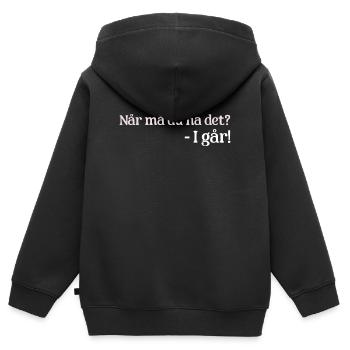 Hier - Sweat Premium à capuche zippé enfant bio - noir - Dos - AI Model Kid Male (0cm)