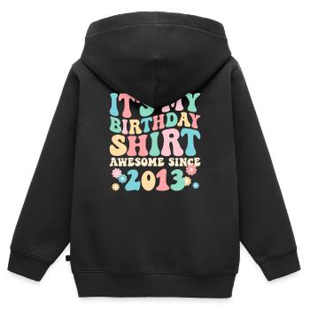 Geburtstag Geburtstagsshirt besonders seit 2013 - Kinder Premium Organic Zip Hoodie - Schwarz - Hinten - AI Model Kid Male (0cm)