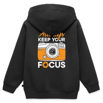 Gardez toujours votre photographe d’image de mise au point - Sweat Premium à capuche zippé enfant bio - noir - Dos - AI Model Kid Male (0cm)