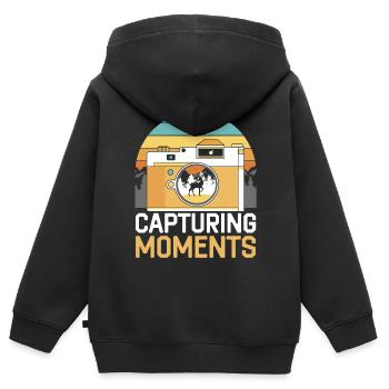 Capturer des moments Photographie Photographe d’appareil photo - Sweat Premium à capuche zippé enfant bio - noir - Dos - AI Model Kid Male (0cm)