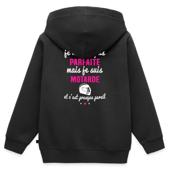 Ich bin nicht perfekt, aber ich bin Motorradfahrerin. - Kinder Premium Organic Zip Hoodie - Schwarz - Hinten - AI Model Kid Male (0cm)