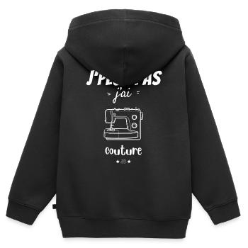 Ich kann nicht nähen - Kinder Premium Organic Zip Hoodie - Schwarz - Hinten - AI Model Kid Male (0cm)
