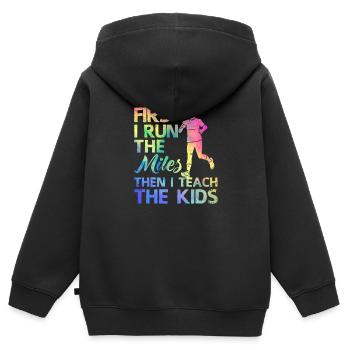 Teacher Running Erst laufe ich die Kilometer, dann - Kinder Premium Organic Zip Hoodie - Schwarz - Hinten - AI Model Kid Male (0cm)