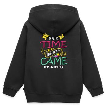 Journée de l’adoption, Adoption Maman Papa Parents - Sweat Premium à capuche zippé enfant bio - noir - Dos - AI Model Kid Male (0cm)