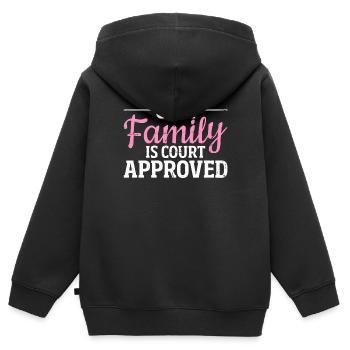 Notre famille est approuvée par le tribunal Adoption drôle - Sweat Premium à capuche zippé enfant bio - noir - Dos - AI Model Kid Male (0cm)