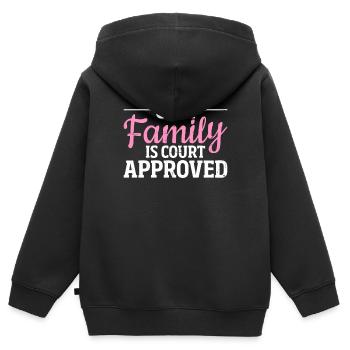Notre famille est approuvée par le tribunal Adoption drôle - Sweat Premium à capuche zippé enfant bio - noir - Dos - AI Model Kid Male (0cm)