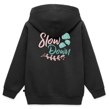 Slow Down - Kinder Premium Organic Zip Hoodie - Schwarz - Hinten - AI Model Kid Male (0cm)