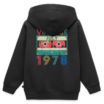 T-shirt 02 anniversaire drôle - Sweat Premium à capuche zippé enfant bio - noir - Dos - AI Model Kid Male (0cm)