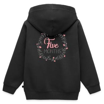 FIVE MILESTONES HEART - Kinder Premium Organic Zip Hoodie - Schwarz - Hinten - AI Model Kid Male (0cm)