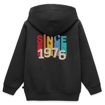 Since 1976 retro - Sweat Premium à capuche zippé enfant bio - noir - Dos - AI Model Kid Male (0cm)