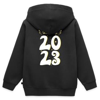 Bienvenue 2023 Bonne année Bonjour Nouvel An 2023 - Sweat Premium à capuche zippé enfant bio - noir - Dos - AI Model Kid Male (0cm)