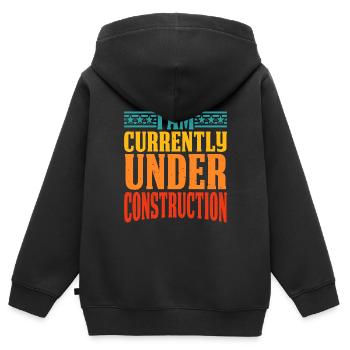 Je suis actuellement en construction 12 - Sweat Premium à capuche zippé enfant bio - noir - Dos - AI Model Kid Male (0cm)