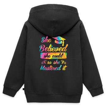 Elle a maîtrisé le Master - Sweat Premium à capuche zippé enfant bio - noir - Dos - AI Model Kid Male (0cm)