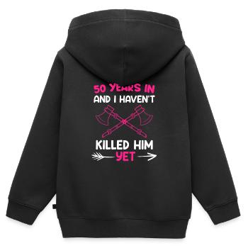 Ehefrau Goldene Hochzeit 50. Hochzeitstag - Kinder Premium Organic Zip Hoodie - Schwarz - Hinten - AI Model Kid Male (0cm)