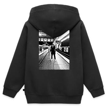 Metro - Kinder Premium Organic Zip Hoodie - Schwarz - Hinten - AI Model Kid Male (0cm)
