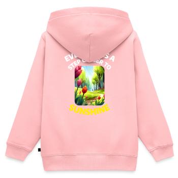 Everyday is a step closer to Sunshine - Kinder Premium Organic Zip Hoodie - Rosa - Hinten - AI Model Kid Female (0cm)