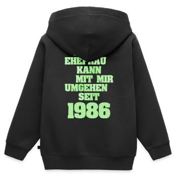 Ehefrau 1986 - Kinder Premium Organic Zip Hoodie - Schwarz - Hinten - AI Model Kid Male (0cm)