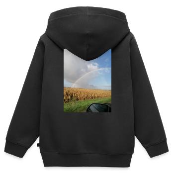 Regenbogen auf der Straße und Weizenfelder - Kinder Premium Organic Zip Hoodie - Schwarz - Hinten - AI Model Kid Male (0cm)