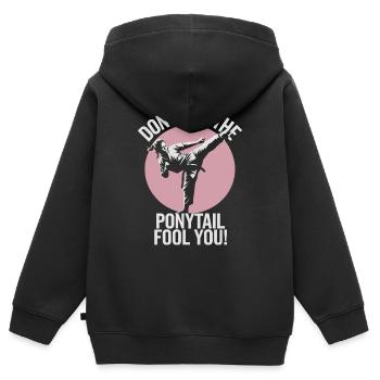 La force dans chaque coup - Sweat Premium à capuche zippé enfant bio - noir - Dos - AI Model Kid Male (0cm)