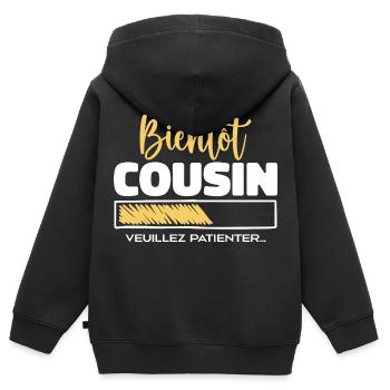 Bald Cousin, bitte warten - Kinder Premium Organic Zip Hoodie - Schwarz - Hinten - AI Model Kid Male (0cm)