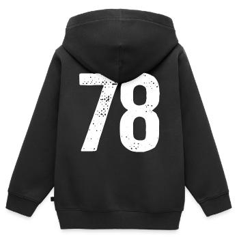 78 Zahlen Weiß - Kinder Premium Organic Zip Hoodie - Schwarz - Hinten - AI Model Kid Male (0cm)