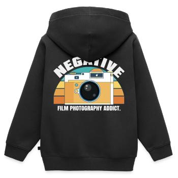 Tout ce dont j’ai besoin, c’est de café - Sweat Premium à capuche zippé enfant bio - noir - Dos - AI Model Kid Male (0cm)
