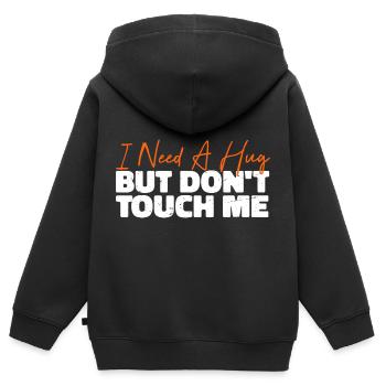 J’ai besoin d’un câlin, mais ne me touche pas - Sweat Premium à capuche zippé enfant bio - noir - Dos - AI Model Kid Male (0cm)