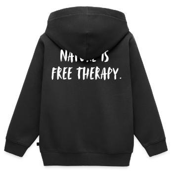 La nature est une thérapie gratuite. La nature est libre. - Sweat Premium à capuche zippé enfant bio - noir - Dos - AI Model Kid Male (0cm)