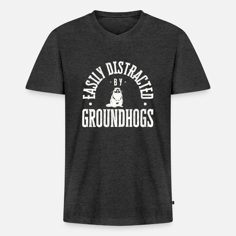 Easily distracted by groundhogs - Männer Premium Bio T-Shirt mit V-Ausschnitt - Anthrazit meliert