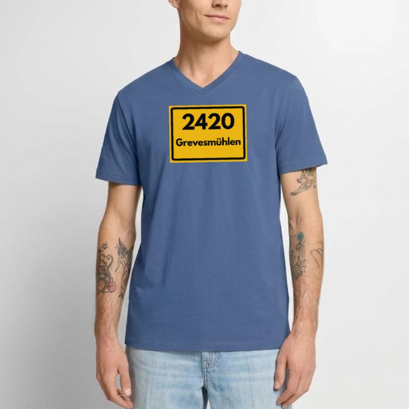OLD POSTCODE POSTCODE RETRO 2420 GREVESMÜHLEN Men's Premium Organic T-shirt with V-neck
