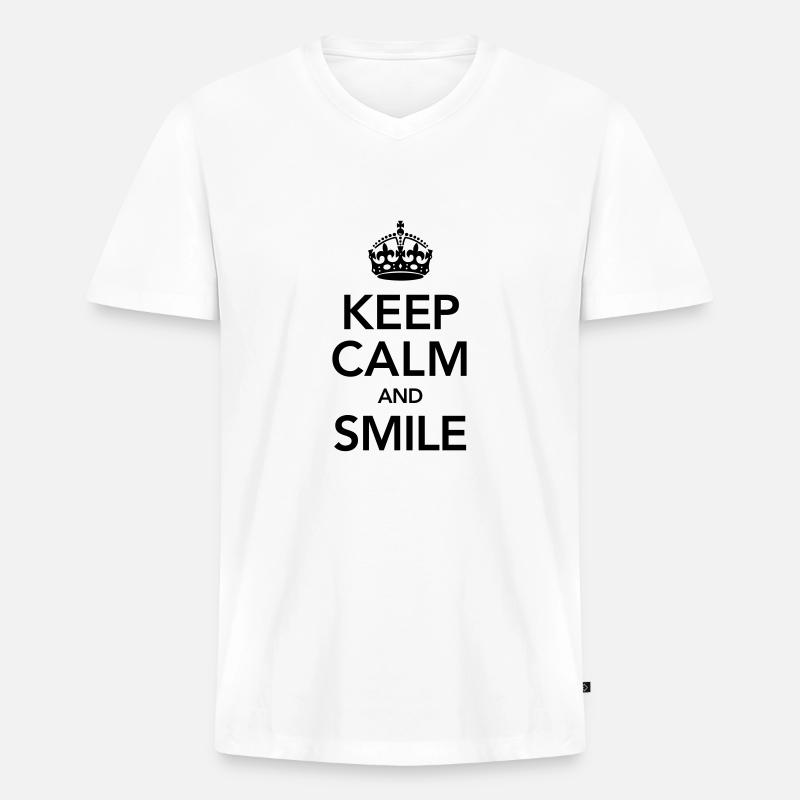 Keep Calm And Smile - Männer Premium Bio T-Shirt mit V-Ausschnitt - Weiß
