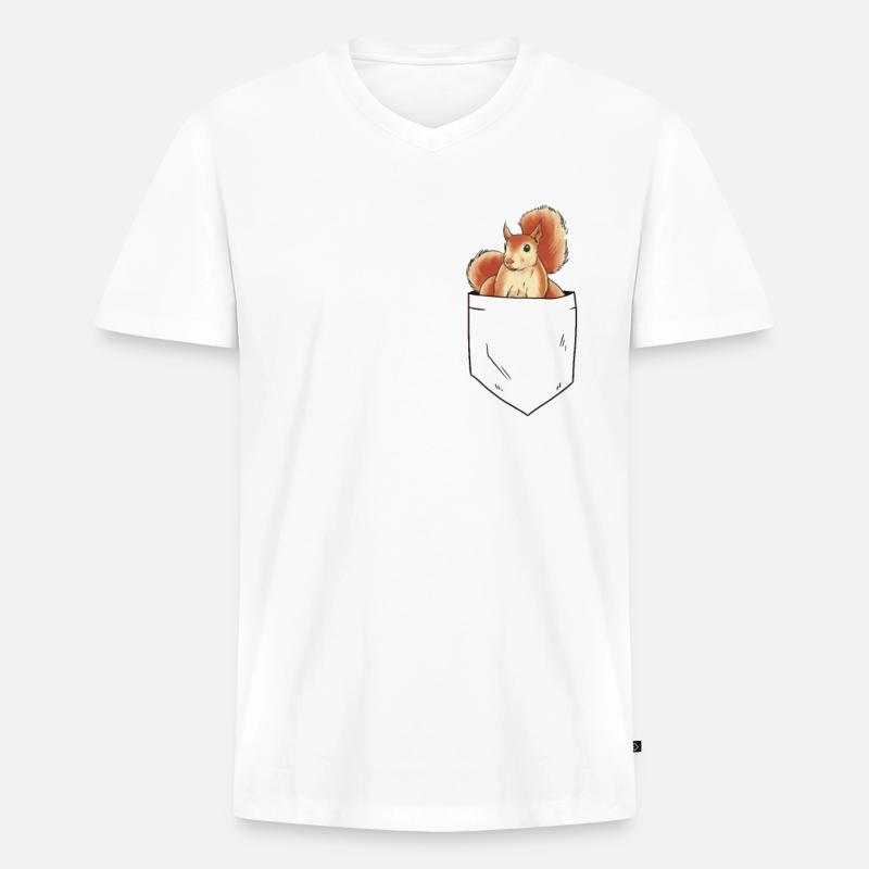 Eichhörnchen in Brusttasche - Männer Premium Bio T-Shirt mit V-Ausschnitt - Weiß