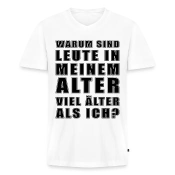 Lustiger Spruch Älter Werden Geburtstag Alter - Männer Premium Bio T-Shirt mit V-Ausschnitt - Weiß - Vorne - Nico (187cm)