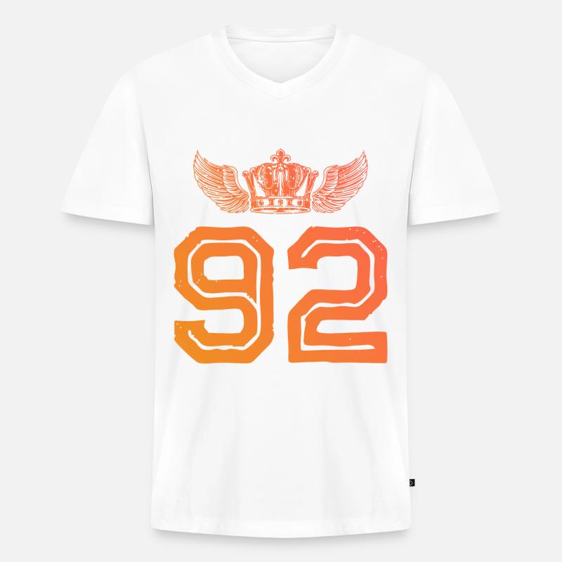 92 Zahl Krone - Männer Premium Bio T-Shirt mit V-Ausschnitt - Weiß