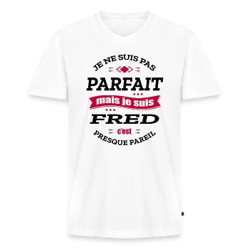 FRED PARFAIT - PRENOM FRED - T-shirt encolure en V Premium bio Homme - blanc - Devant - Nico (187cm)