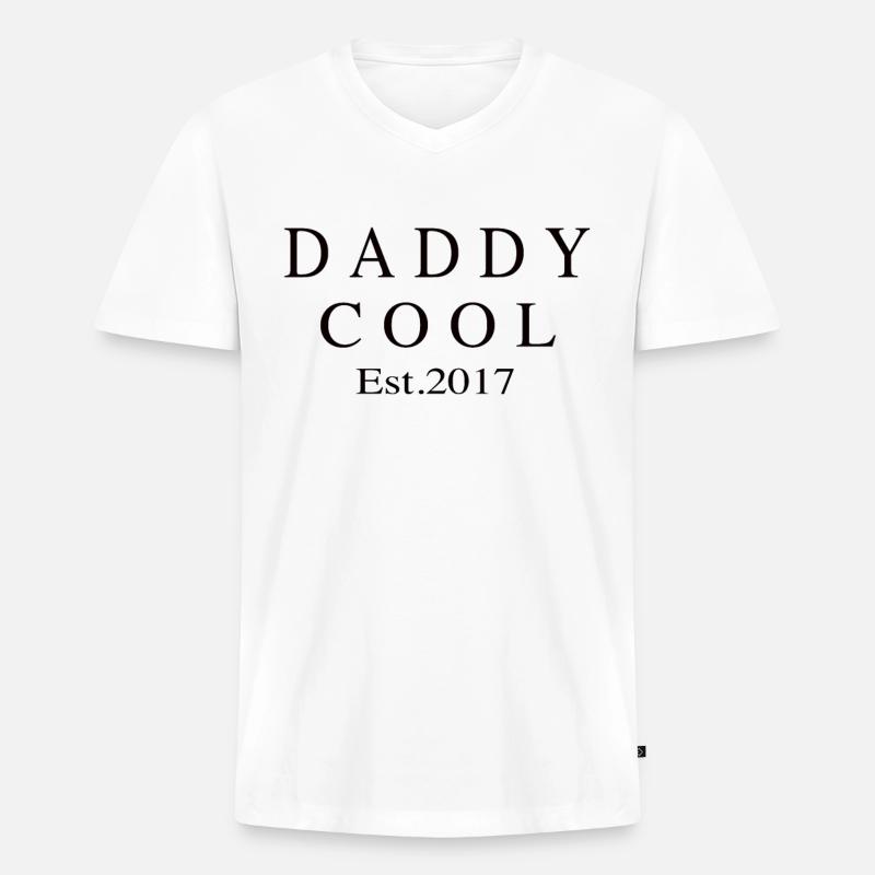 Daddy Cool est 2017 - Männer Premium Bio T-Shirt mit V-Ausschnitt - Weiß