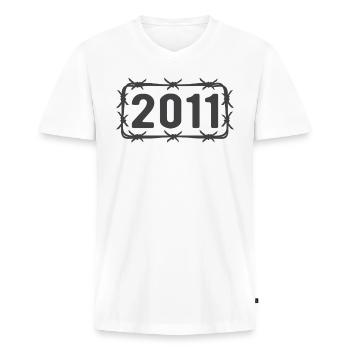 Anniversaire Vintage 2011 fil de fer barbelé - T-shirt encolure en V Premium bio Homme - blanc - Devant - Nico (187cm)