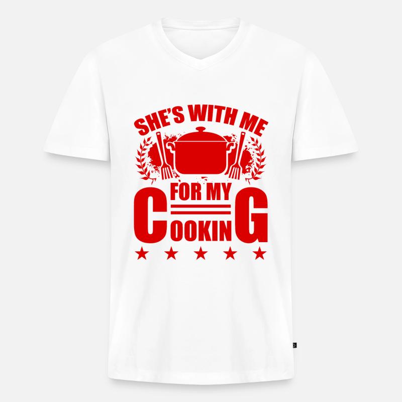 sie ist mit mir kochen - Männer Premium Bio T-Shirt mit V-Ausschnitt - Weiß