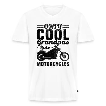 Only cool grandpa's ride motorcycle - Men's Premium Organic T-shirt with V-neck - white - Front - Nico (187cm)