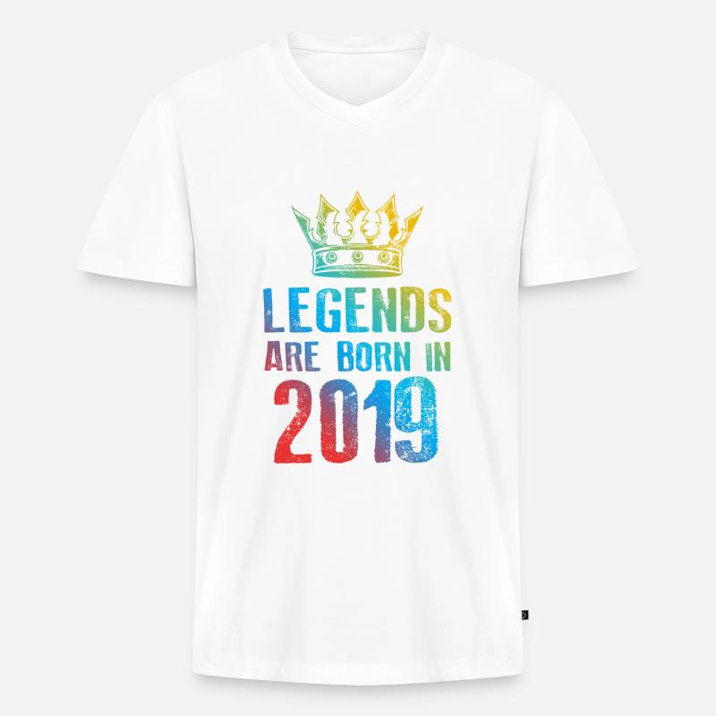 2019 legends born in - Männer Premium Bio T-Shirt mit V-Ausschnitt - Weiß