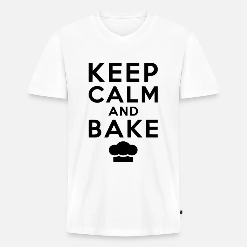 Keep Calm And Bake Backen - Männer Premium Bio T-Shirt mit V-Ausschnitt - Weiß